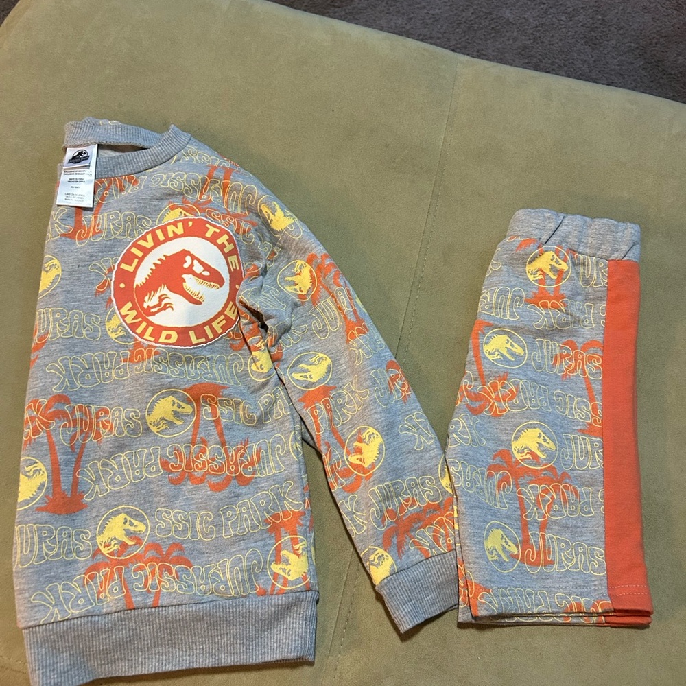 Kids Grey Jurassic Park Sweatshirt & Joggers Set - Orange & Yellow Graphics